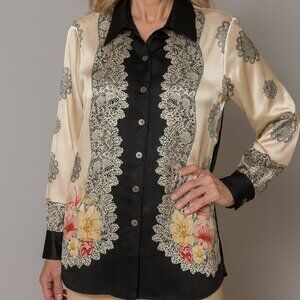 Two Two Silk‎ Blouse SZ Medium Artsy Country Club Quiet Luxury Country Club